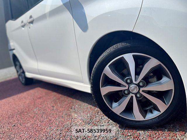 Nissan DAYZ ROOX 2016-01 8145714-26