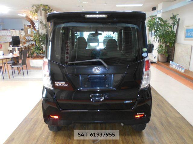 Nissan DAYZ ROOX 2015-07 8158288-12