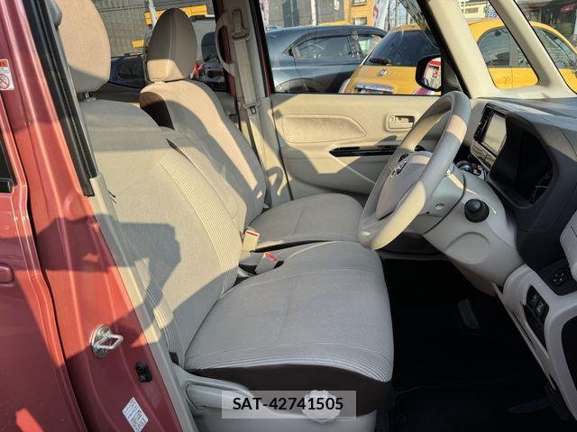 Nissan DAYZ ROOX 2020-05 8207261-19