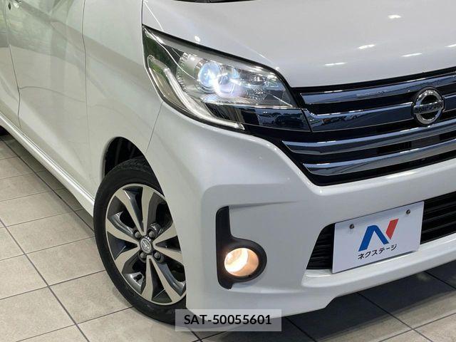 Nissan DAYZ ROOX 2015-06 8207269-11