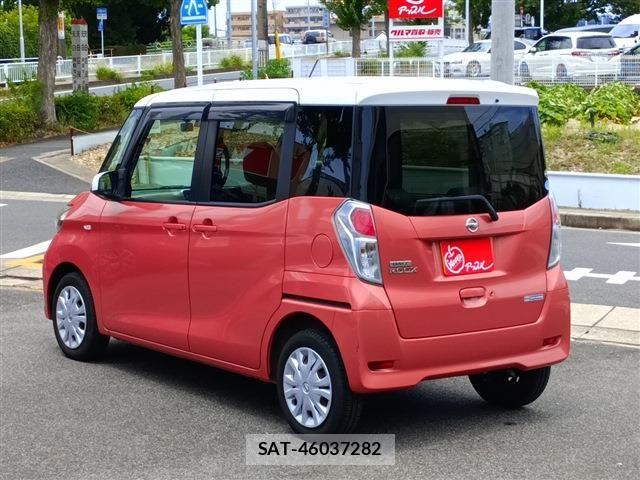 Nissan DAYZ ROOX 2017-09 8229530-3