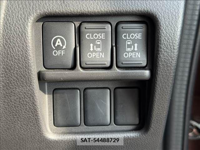 Nissan DAYZ ROOX 2014-02 8245036-11