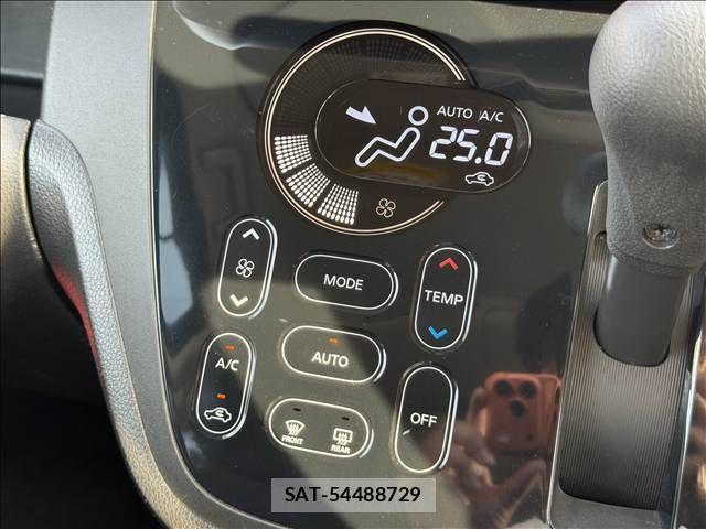 Nissan DAYZ ROOX 2014-02 8245036-12
