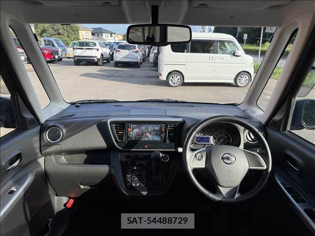 Nissan DAYZ ROOX 2014-02 8245036-1