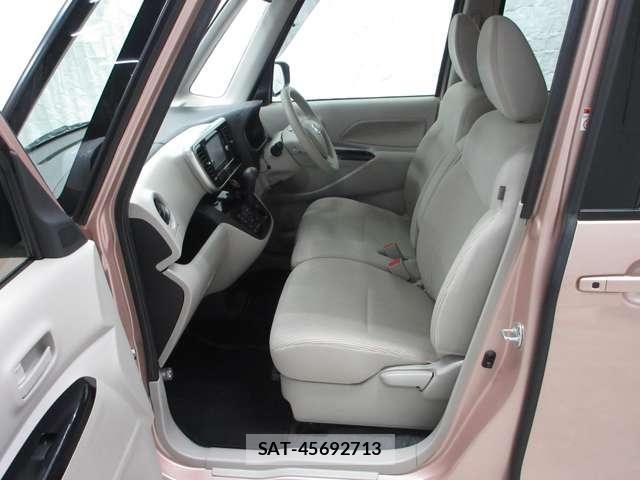 Nissan DAYZ ROOX 2016-12 8245032-18