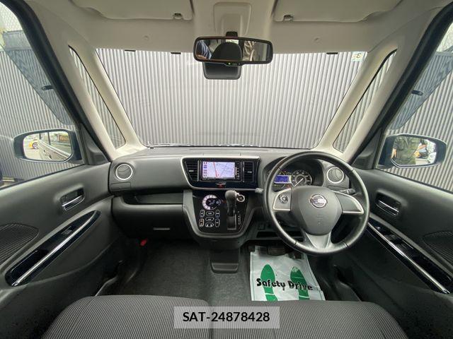 Nissan DAYZ ROOX 2018-03 8245034-1