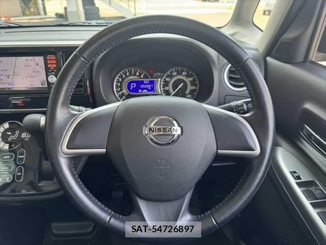 Nissan DAYZ ROOX 2014-09 8245031-9