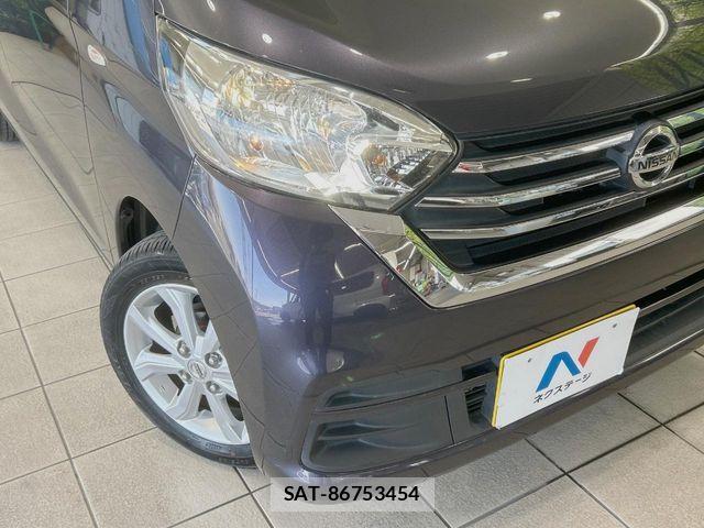 Nissan DAYZ ROOX 2018-02 8314177-11
