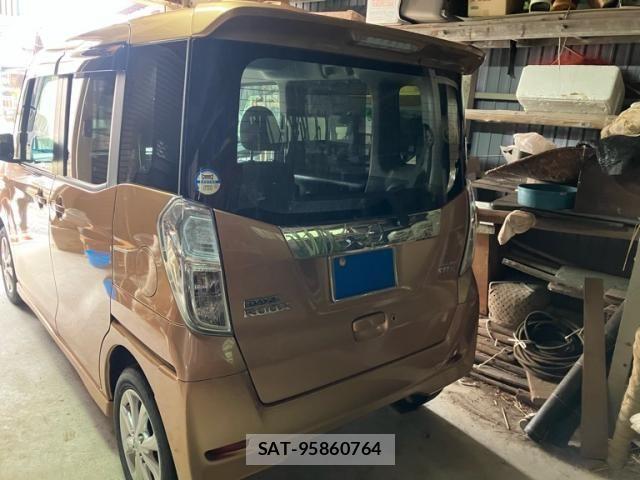 Nissan DAYZ ROOX 2017-09 8314189-3
