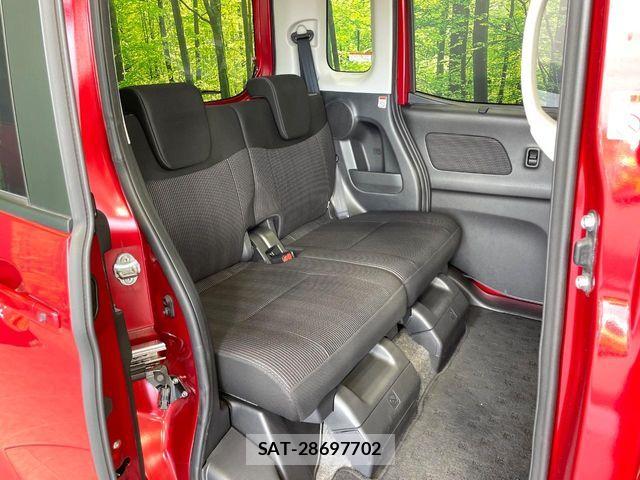 Nissan DAYZ ROOX 2017-02 8335556-8
