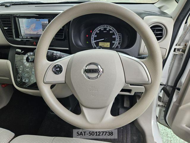 Nissan DAYZ ROOX 2017-09 8335572-18