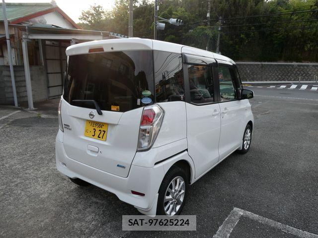 Nissan DAYZ ROOX 2016-02 8335564-4