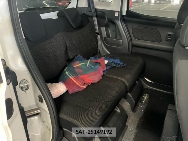 Nissan DAYZ ROOX 2015-03 8335569-13
