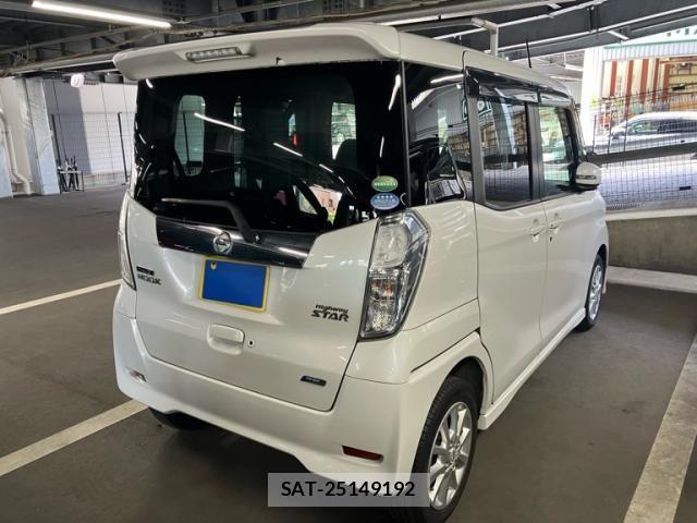 Nissan DAYZ ROOX 2015-03 8335569-3