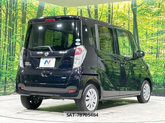 Nissan DAYZ ROOX 2014-05 8335567-16