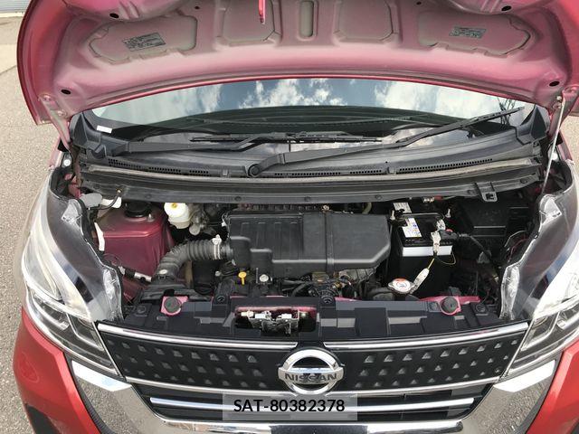 Nissan DAYZ ROOX 2017-08 8335562-29