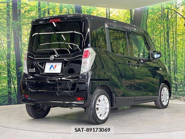 Nissan DAYZ ROOX 2017-09 8335559-16