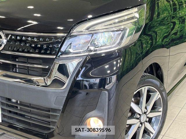 Nissan DAYZ ROOX 2017-08 8354305-11
