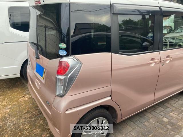 Nissan DAYZ ROOX 2015-06 8365572-2