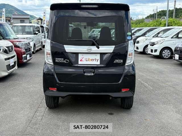 Nissan DAYZ ROOX 2017-08 8365564-10