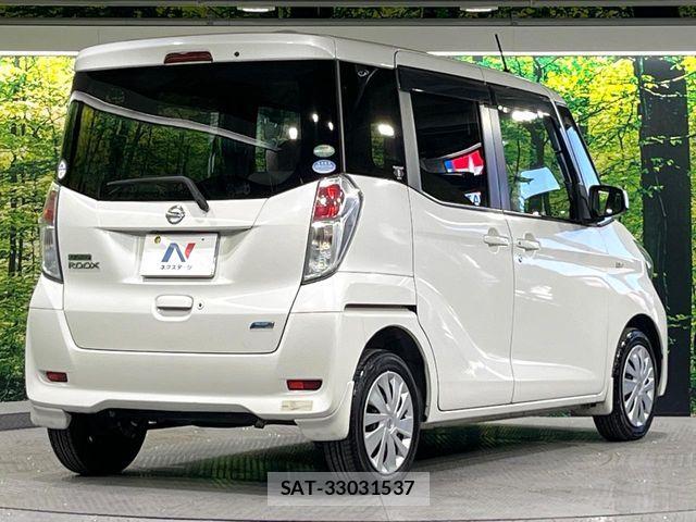 Nissan DAYZ ROOX 2015-09 8365567-16
