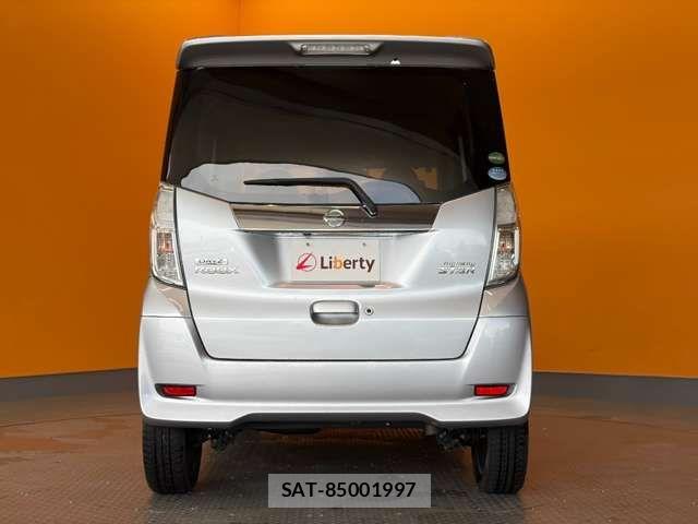 Nissan DAYZ ROOX 2017-09 8365539-9