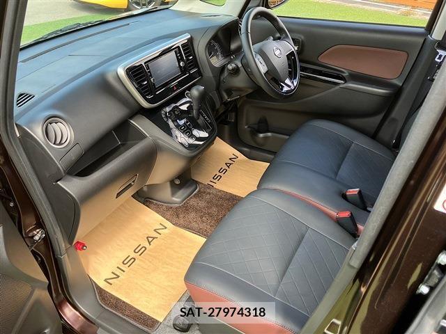 Nissan DAYZ ROOX 2017-09 8365542-26