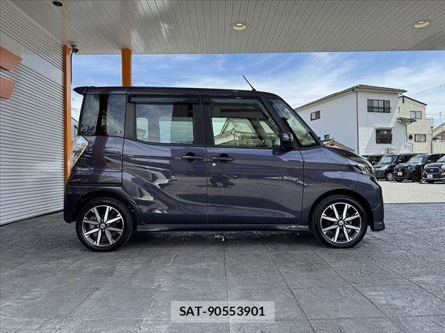 Nissan DAYZ ROOX 2017-03 8371600-10