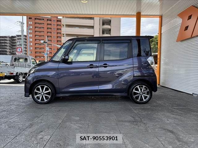 Nissan DAYZ ROOX 2017-03 8371600-11