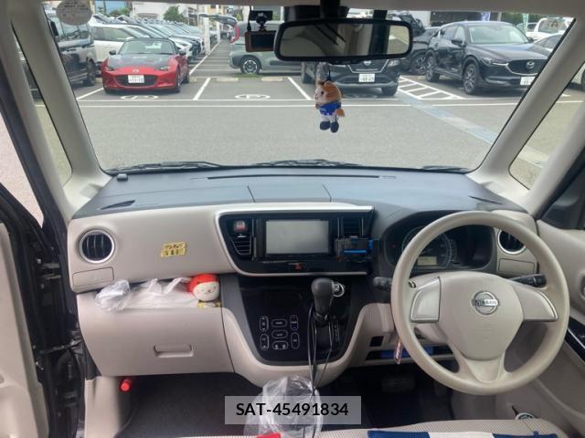 Nissan DAYZ ROOX 2020-04 8371601-13