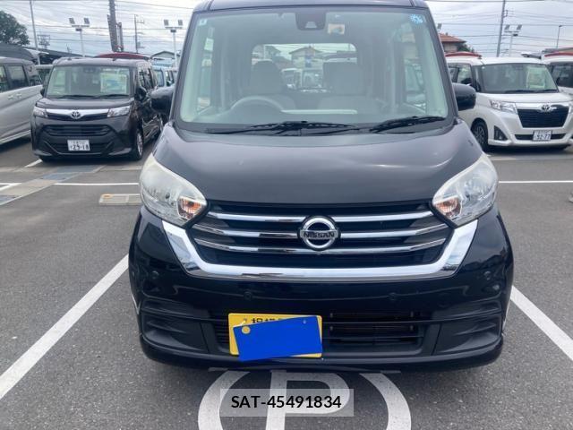 Nissan DAYZ ROOX 2020-04 8371601-1
