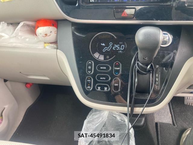 Nissan DAYZ ROOX 2020-04 8371601-19