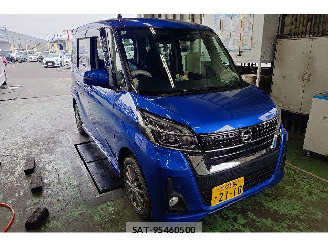 Nissan DAYZ ROOX 2020-01 8371598-0