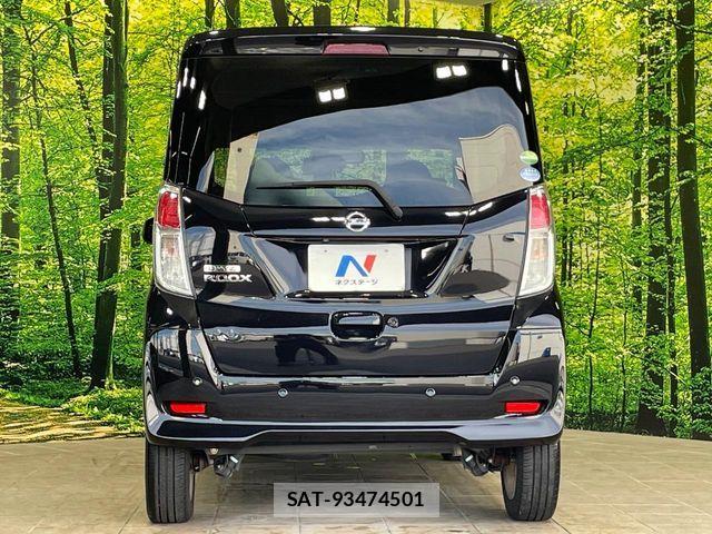 Nissan DAYZ ROOX 2019-06 8524341-14