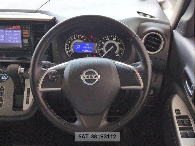 Nissan DAYZ ROOX 2014-05 8524363-8