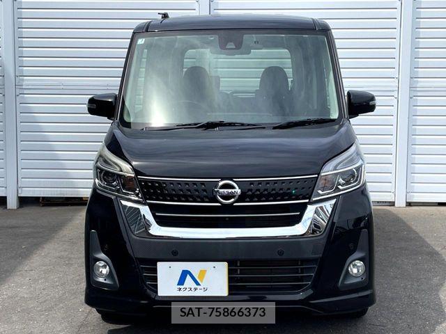 Nissan DAYZ ROOX 2019-06 8524334-16