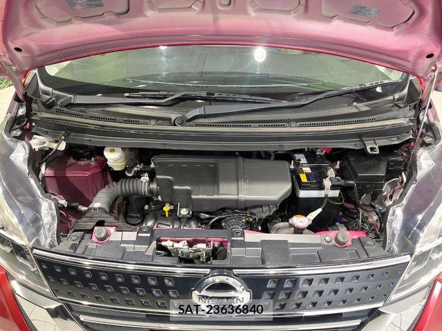 Nissan DAYZ ROOX 2018-06 8524347-17