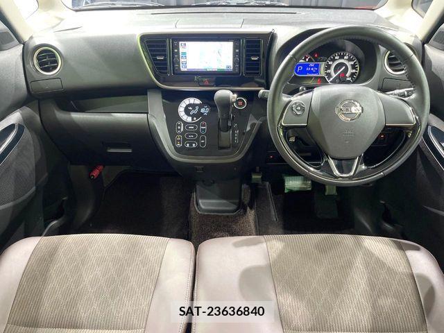 Nissan DAYZ ROOX 2018-06 8524347-1