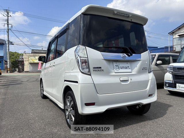 Nissan DAYZ ROOX 2014-02 8561684-6