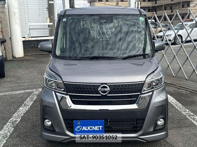 Nissan DAYZ ROOX 2017-09 8561682-1