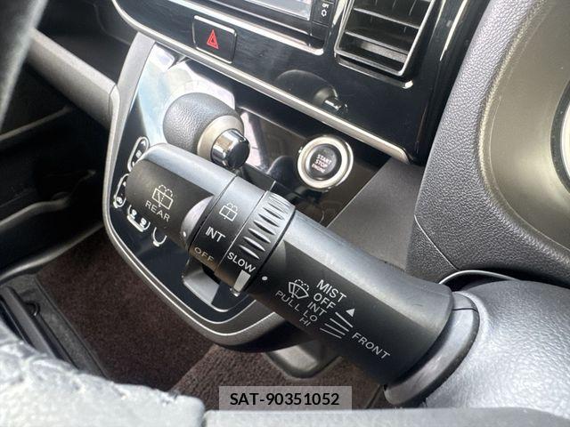 Nissan DAYZ ROOX 2017-09 8561682-23