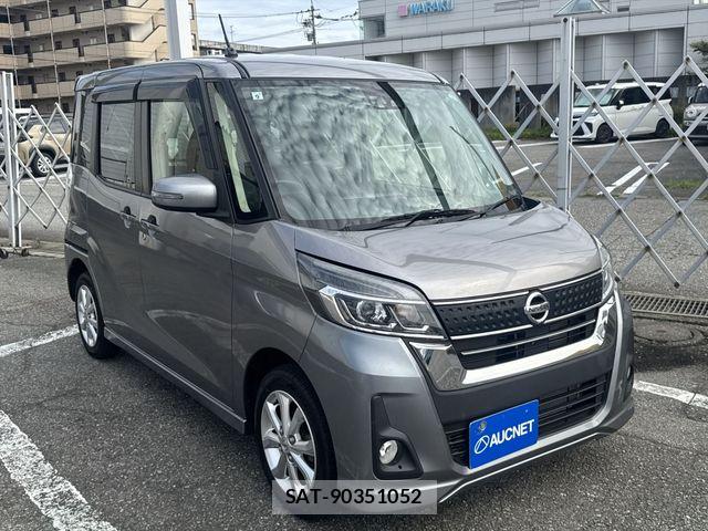 Nissan DAYZ ROOX 2017-09 8561682-2