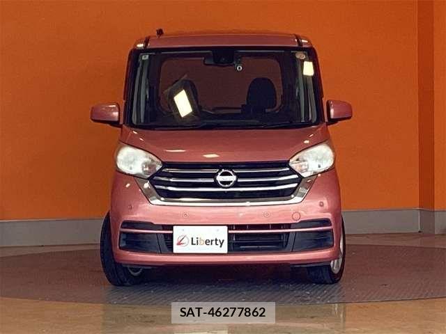 Nissan DAYZ ROOX 2018-09 8626476-11