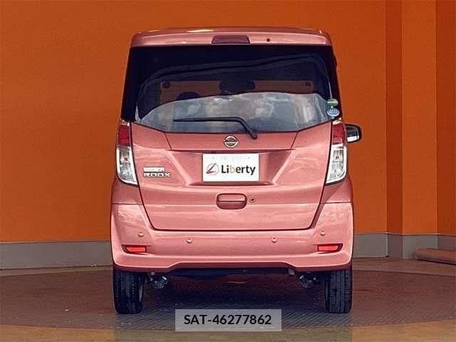 Nissan DAYZ ROOX 2018-09 8626476-15