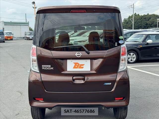 Nissan DAYZ ROOX 2014-05 8666058-13