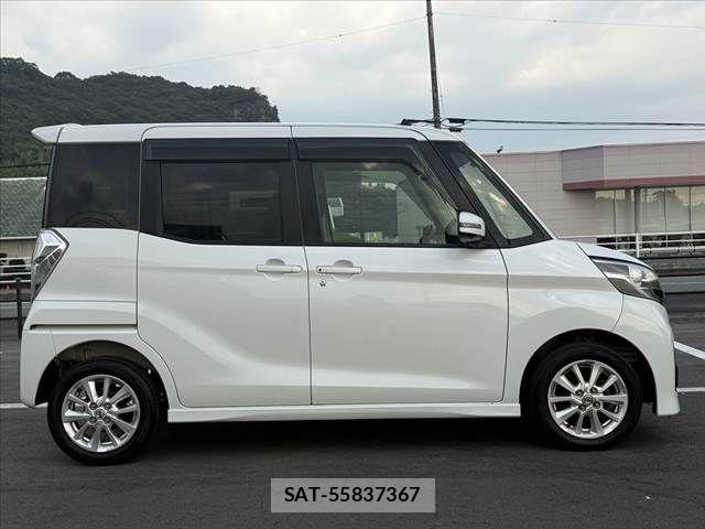 Nissan DAYZ ROOX 2014-06 8685450-10