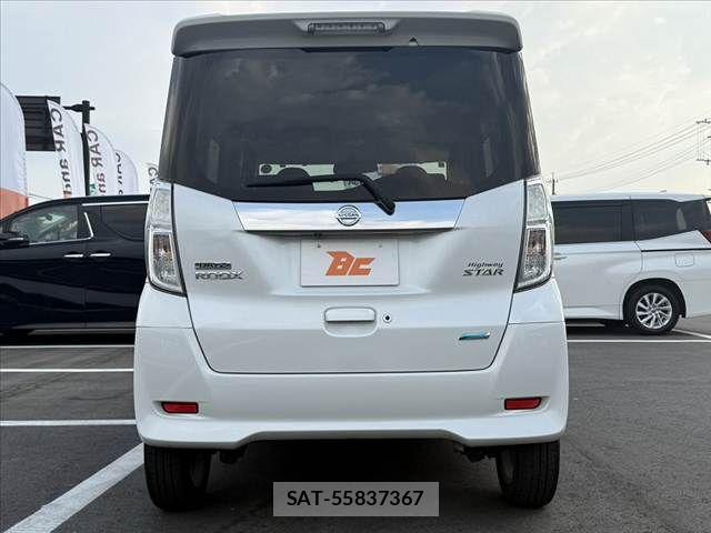 Nissan DAYZ ROOX 2014-06 8685450-13