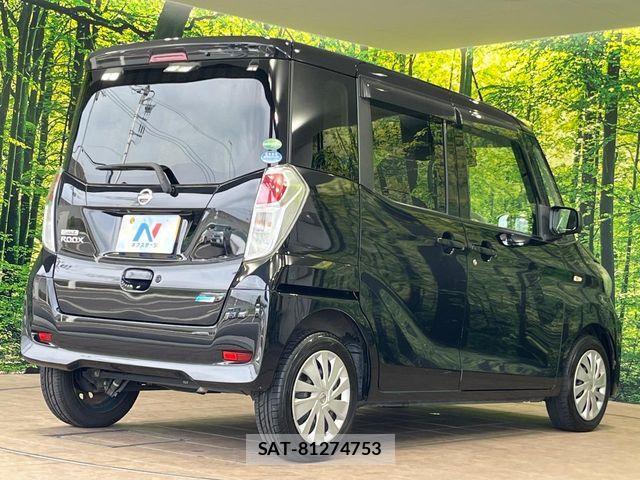 Nissan DAYZ ROOX 2015-11 8685448-16