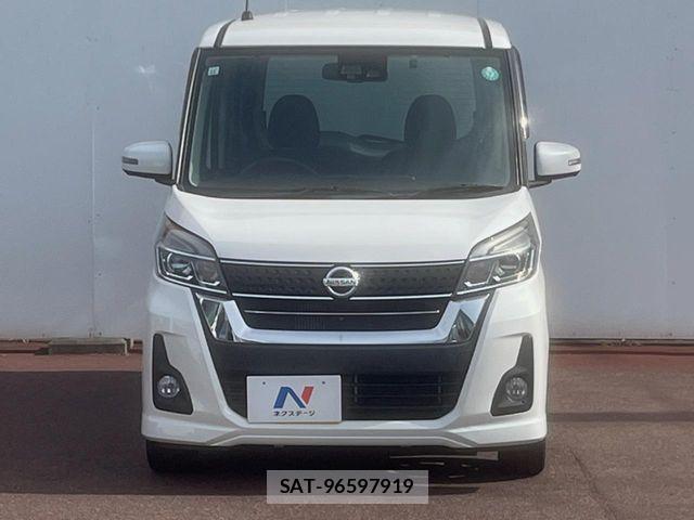 Nissan DAYZ ROOX 2017-07 8741666-13