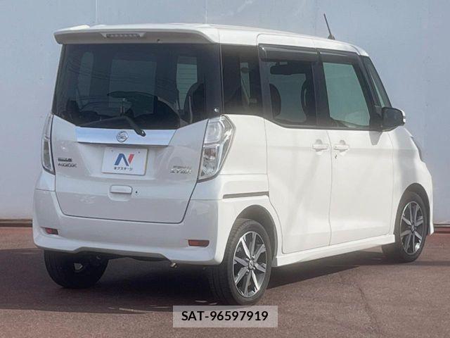 Nissan DAYZ ROOX 2017-07 8741666-16